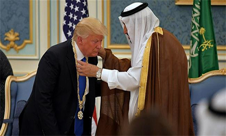 Trump no cancelará la venta de armas a Arabia Saudita 